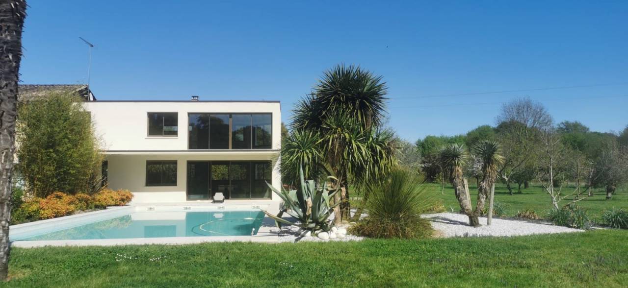 Equestrian property  Gironde