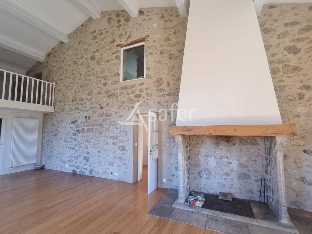 Other country property  Pyrénées-Orientales