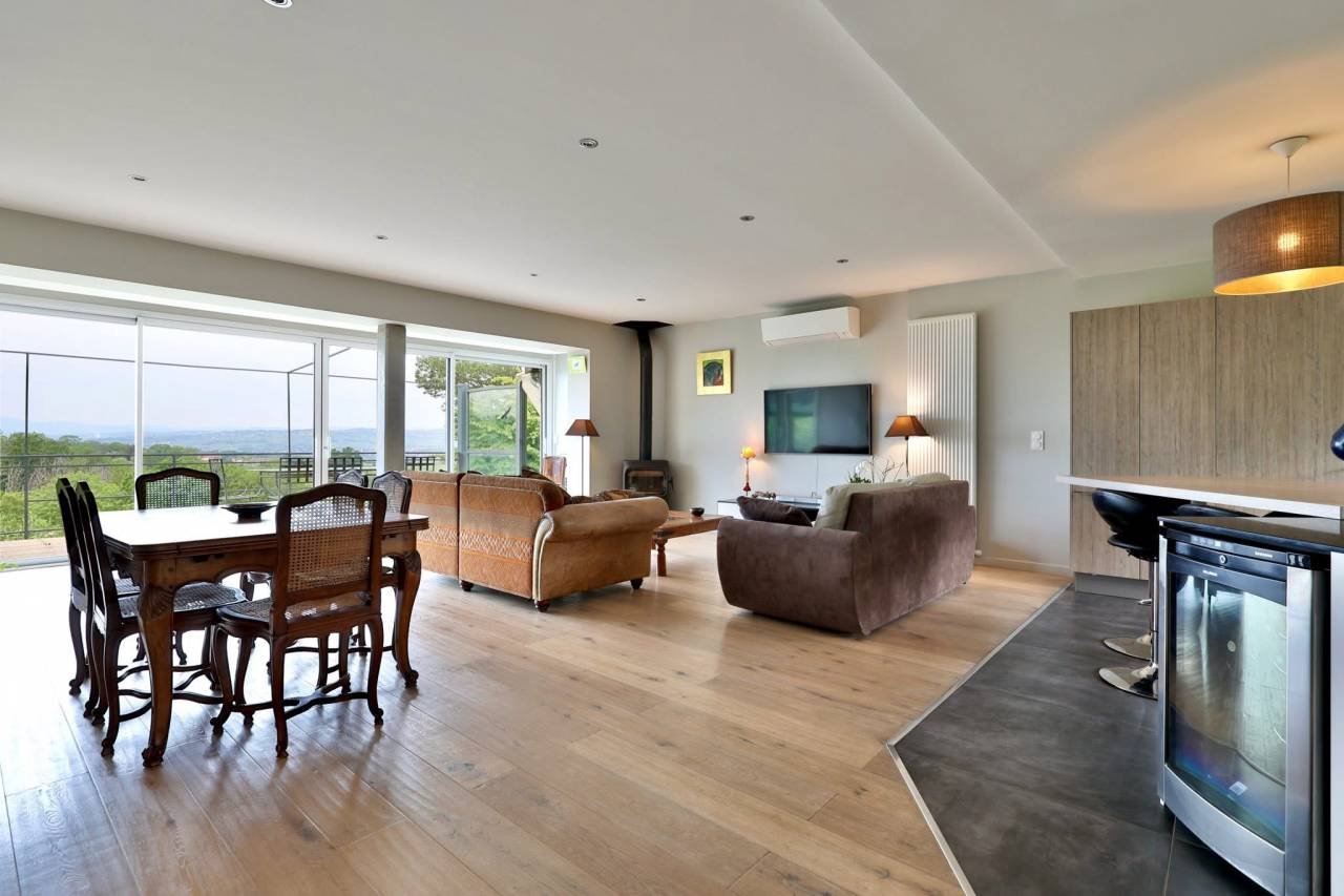 Equestrian property  Rhône