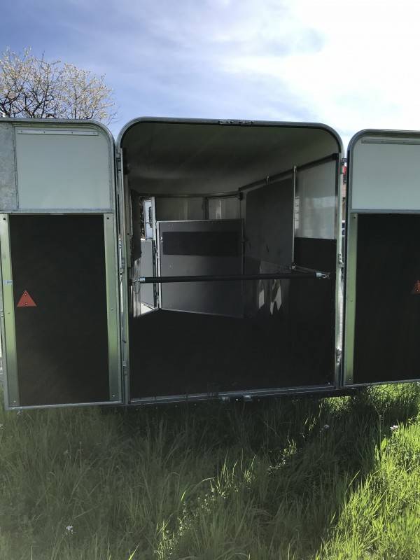 Horse trailer Fautras Oblic 3 3 Stalls 2025 New