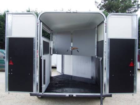 Horse trailer Fautras Oblic 2 2 Stalls 2025 New