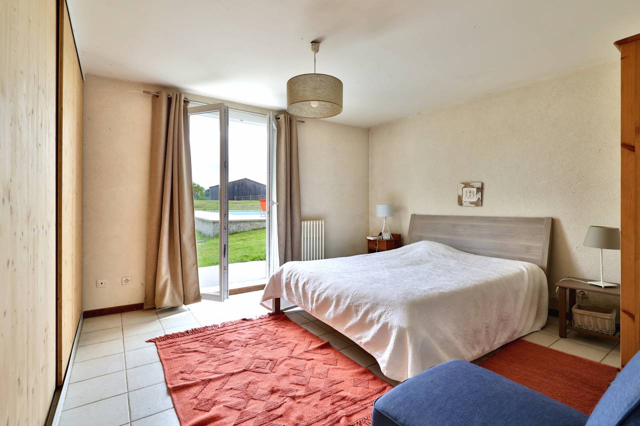 Luxurious equestrian property  Ain