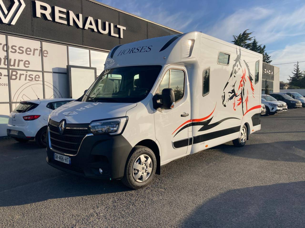 Horsebox HGV Theault Master confort 3 2.3 Master grand volume  2022 Used