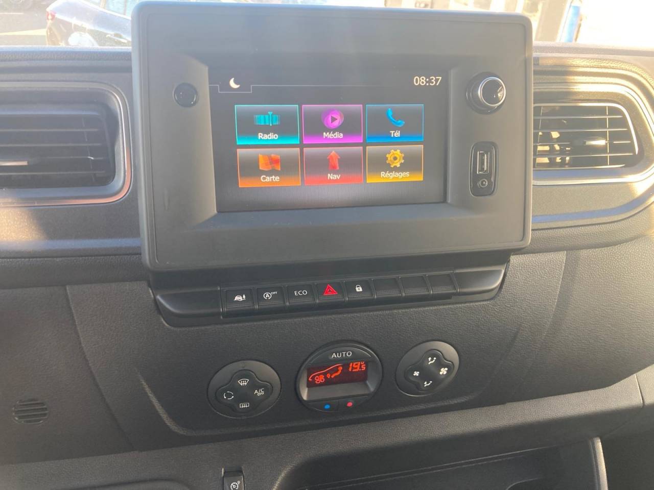 Horsebox HGV Theault Master confort 3 2.3 Master grand volume  2022 Used