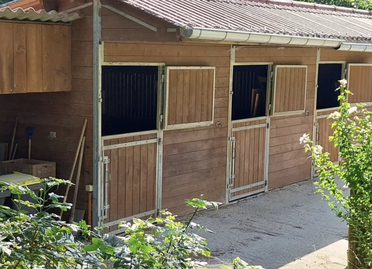 Equestrian property  Isère