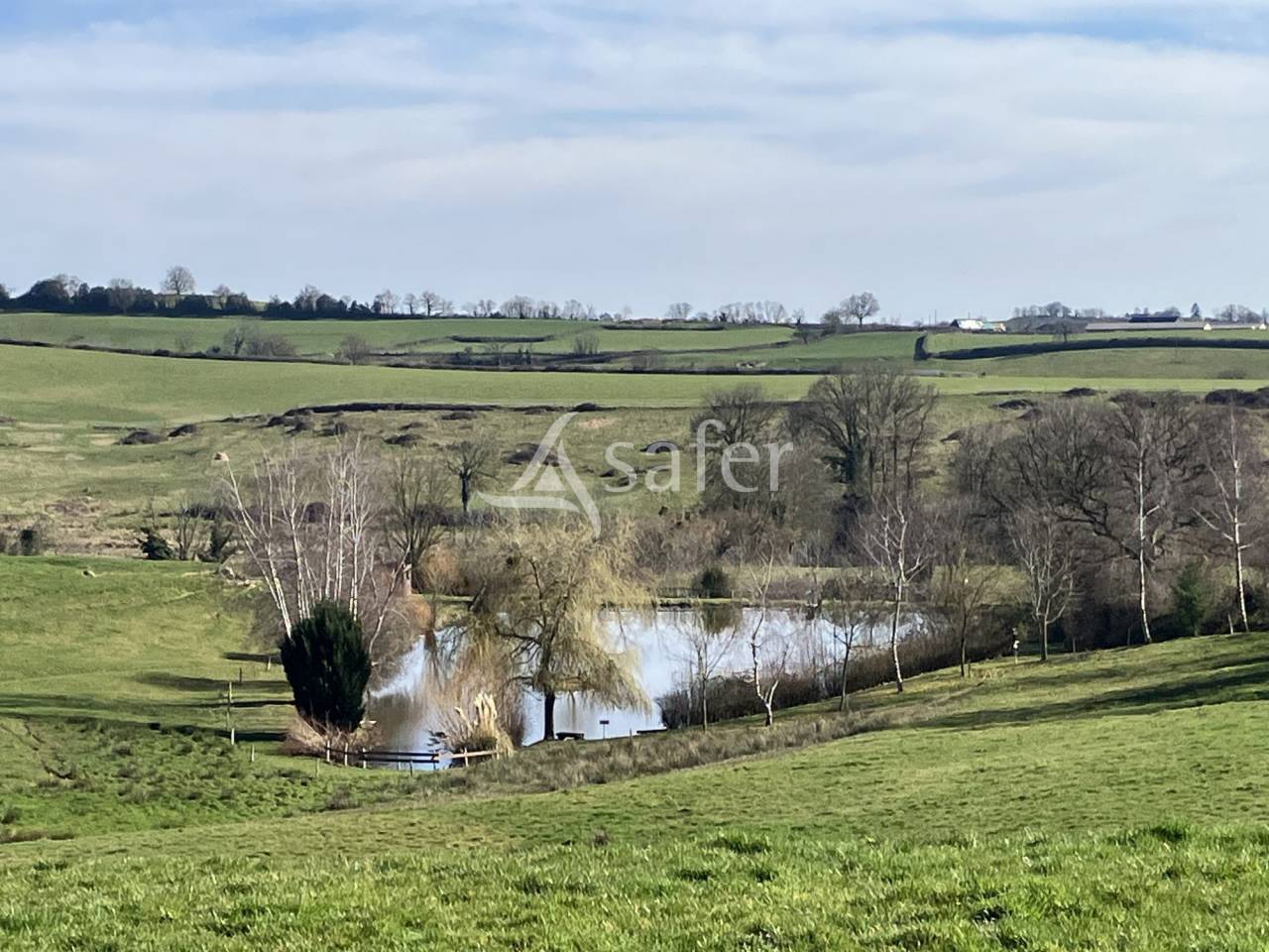 Other country property  Saône-et-Loire