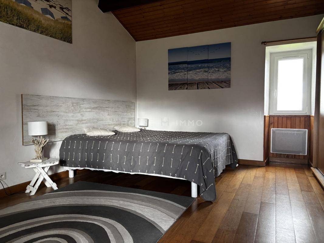 Equestrian property  Vend&eacute;e