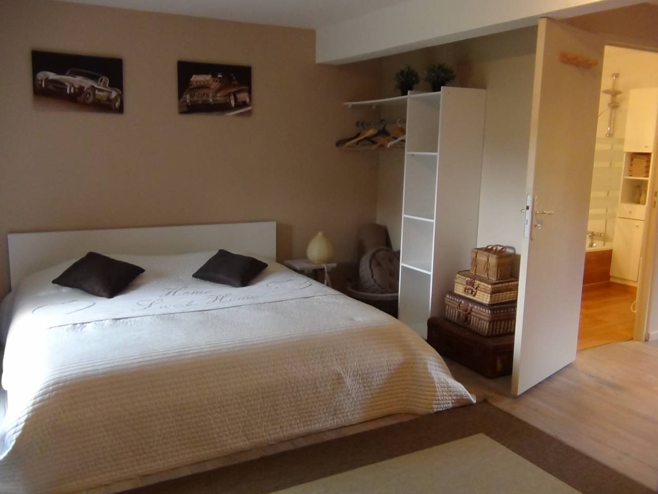 Holiday equestrian property  Calvados