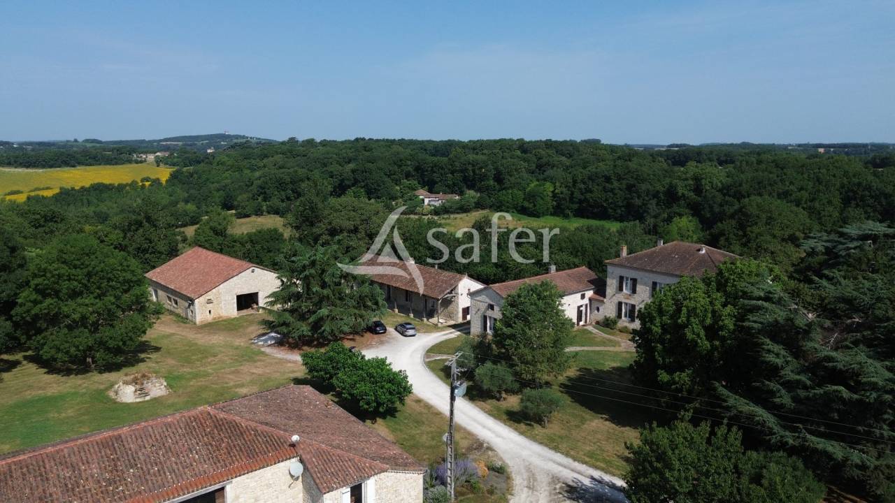Equestrian property  Lot-et-Garonne