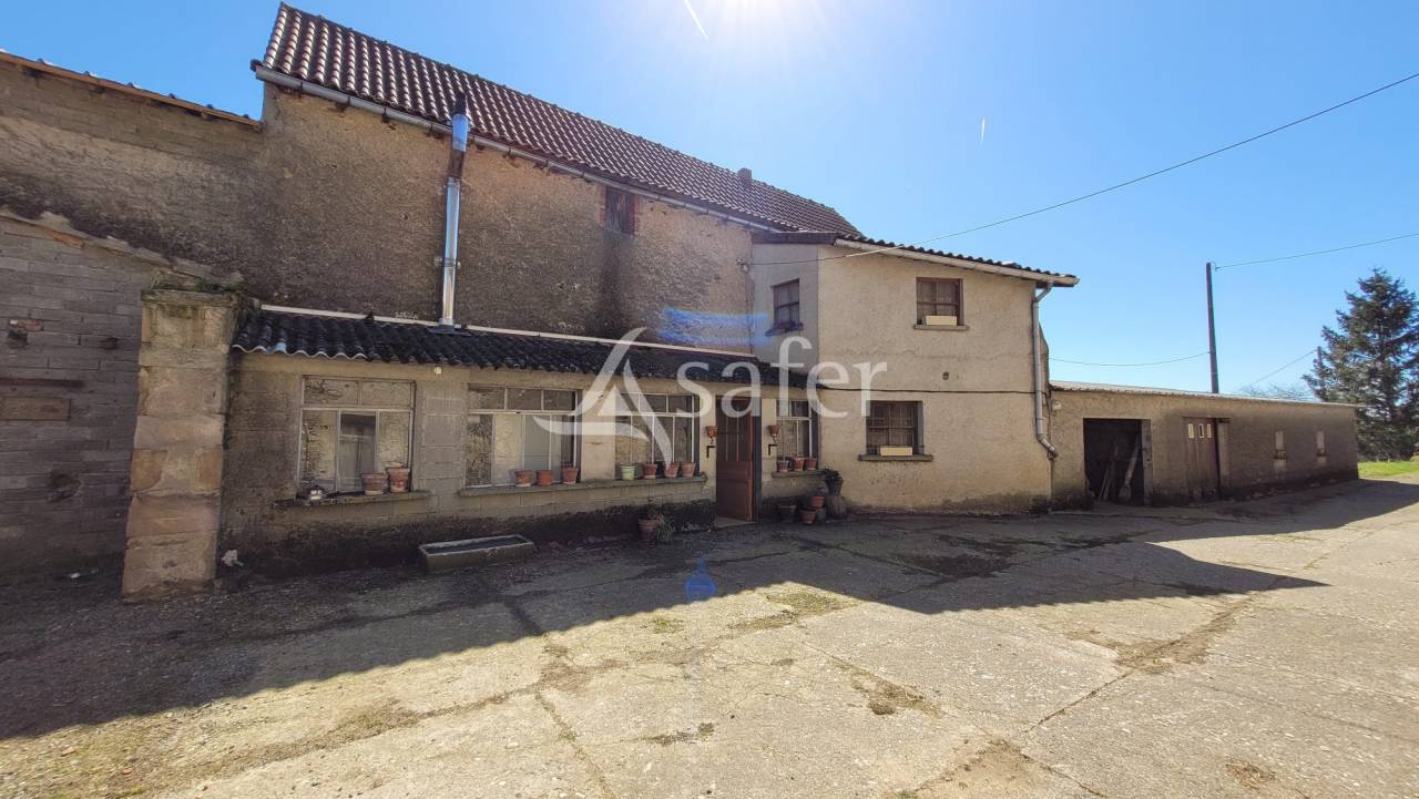 Other country property  tarn