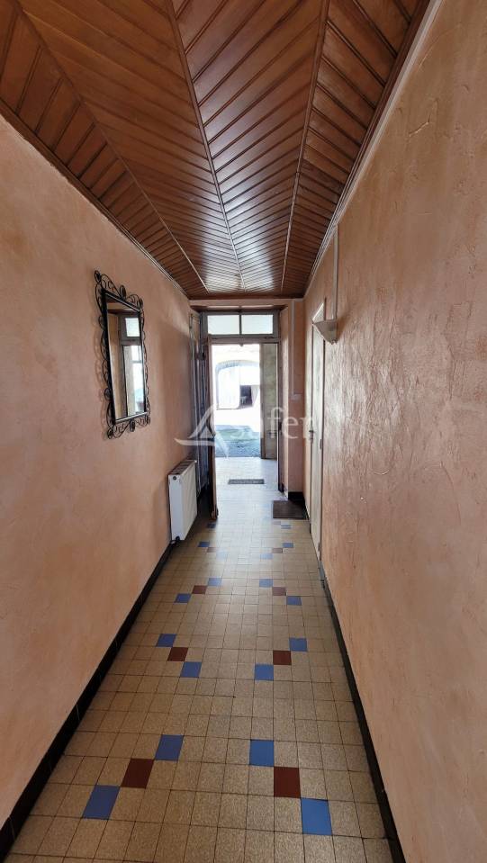 Other country property  tarn