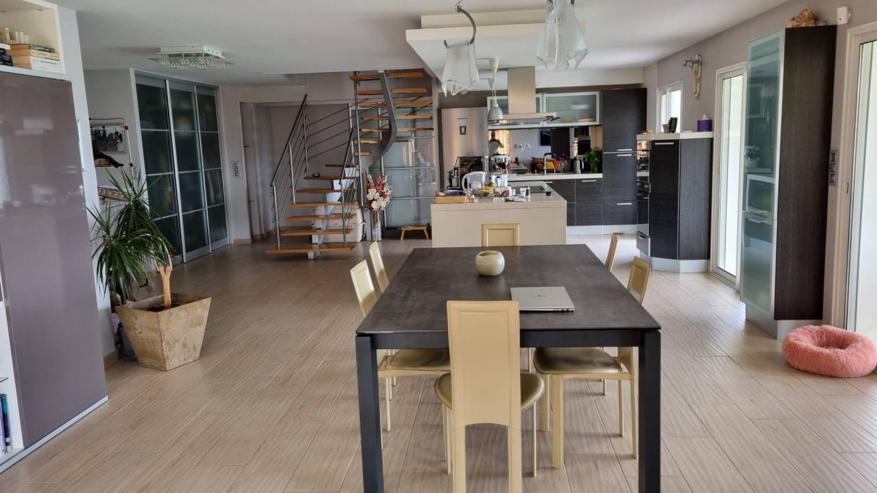 Equestrian property  Allier