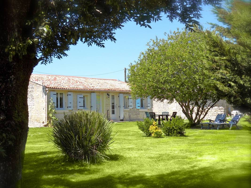 Luxurious equestrian property  Charente-Maritime