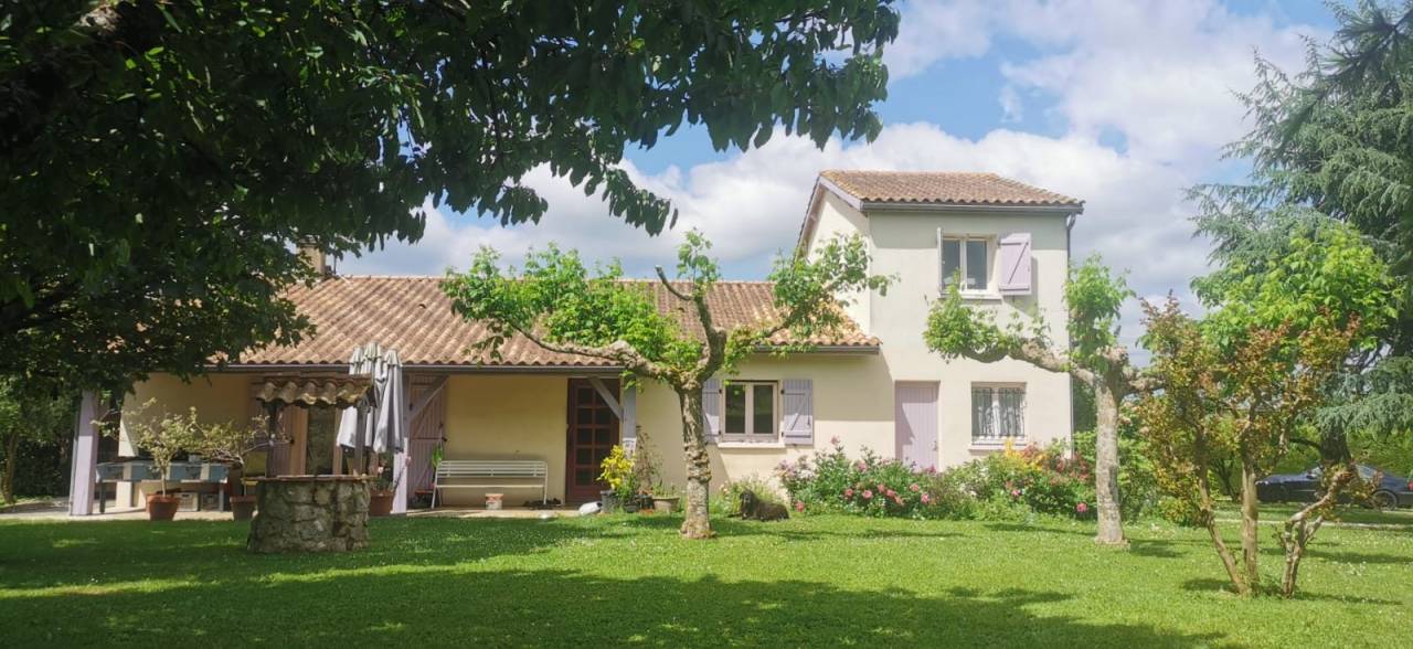 Equestrian property  Gironde