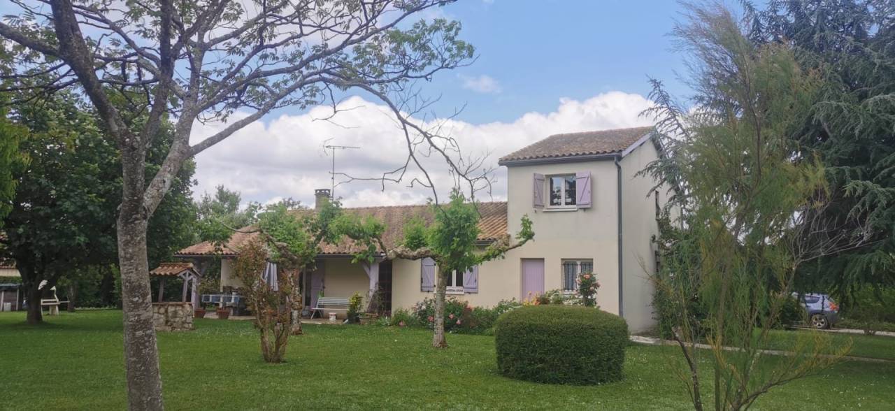 Equestrian property  Gironde