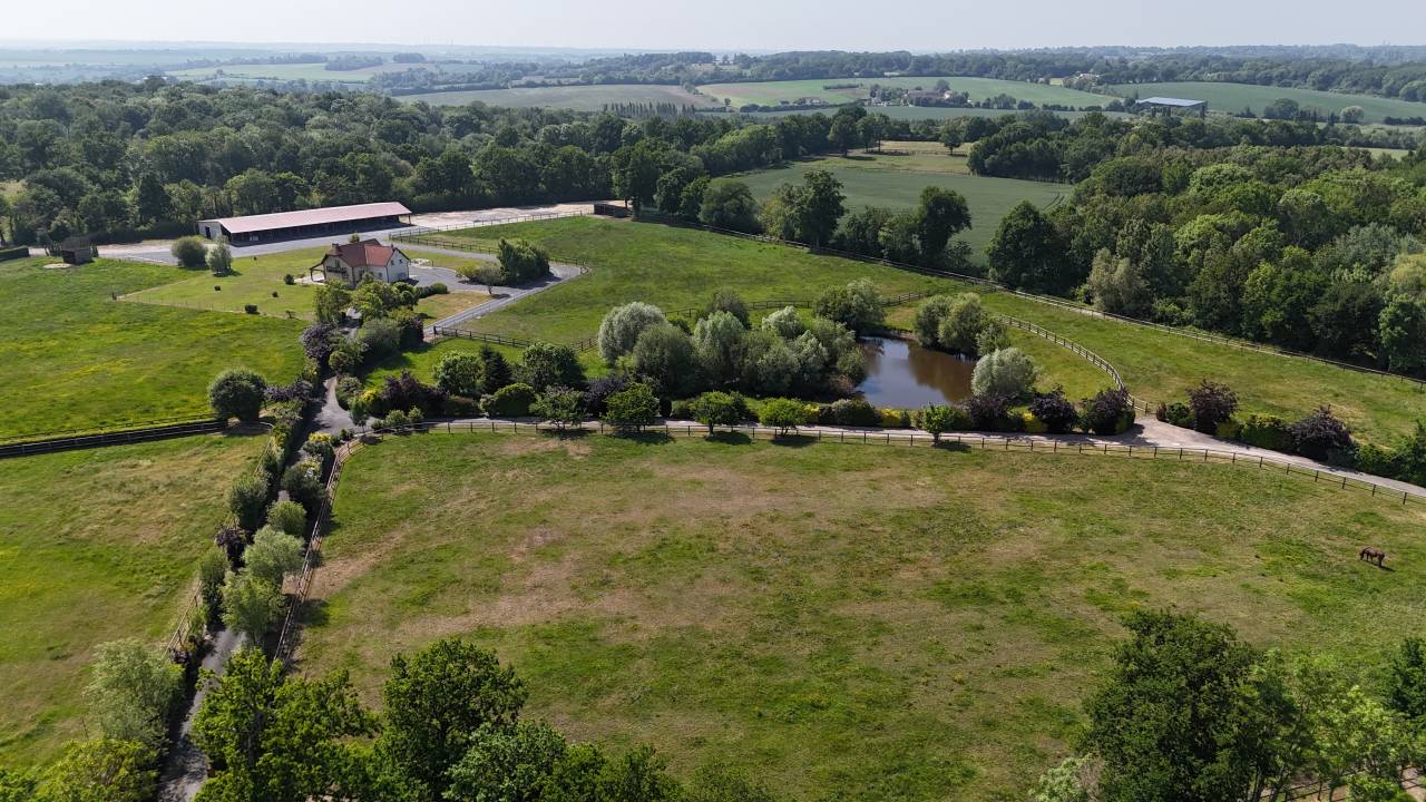 Equestrian property  Calvados
