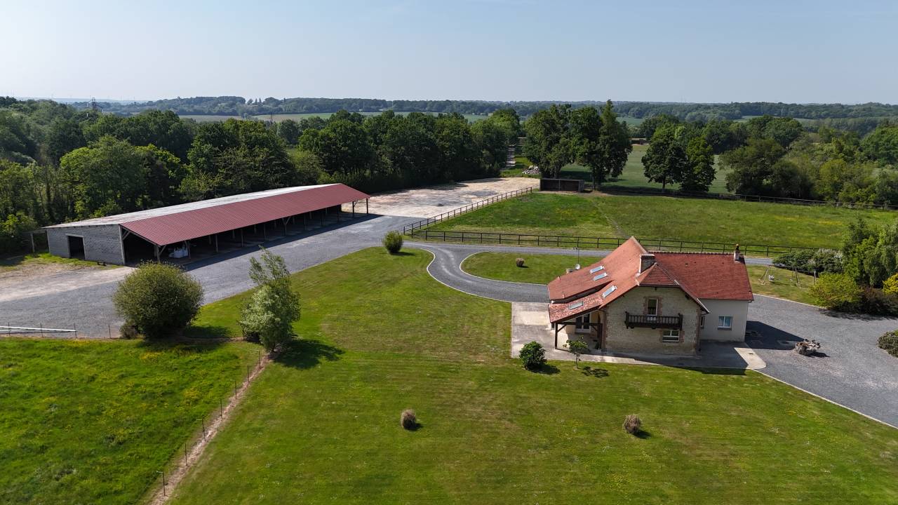 Equestrian property  Calvados