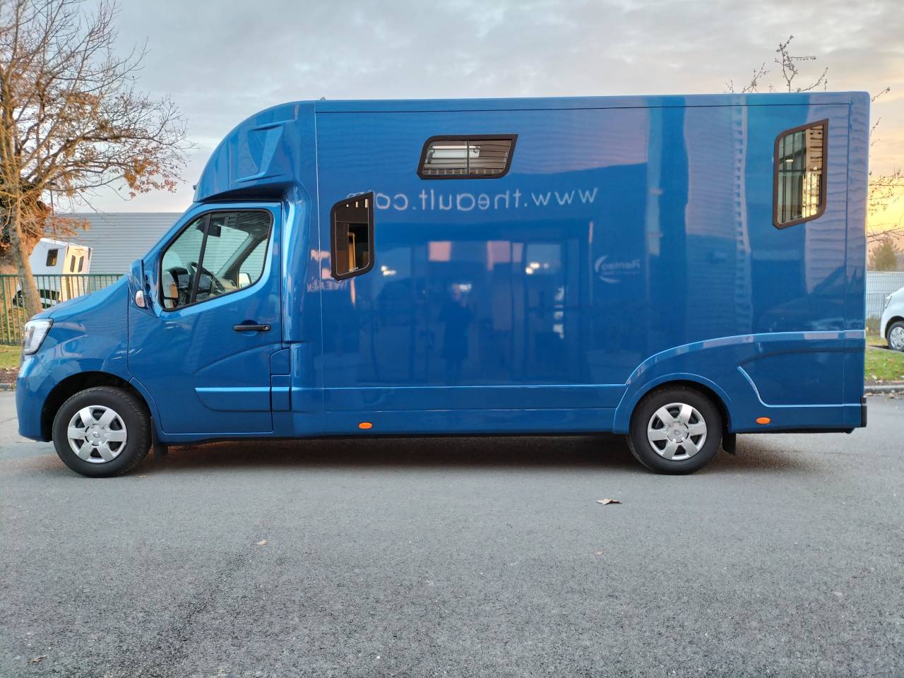 Horsebox HGV Theault Proteo  2023 New