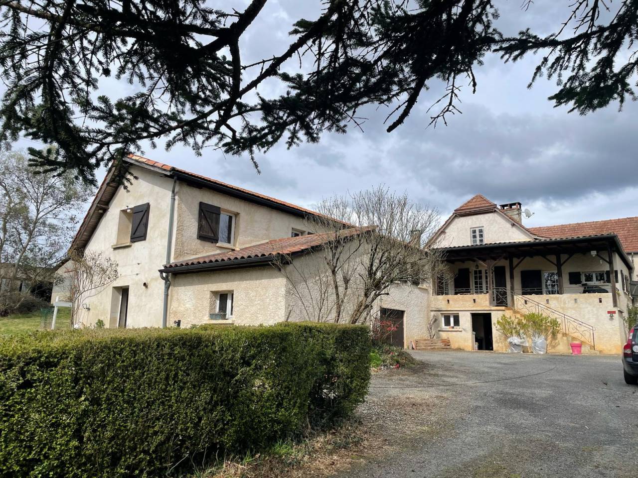 Equestrian property  Dordogne
