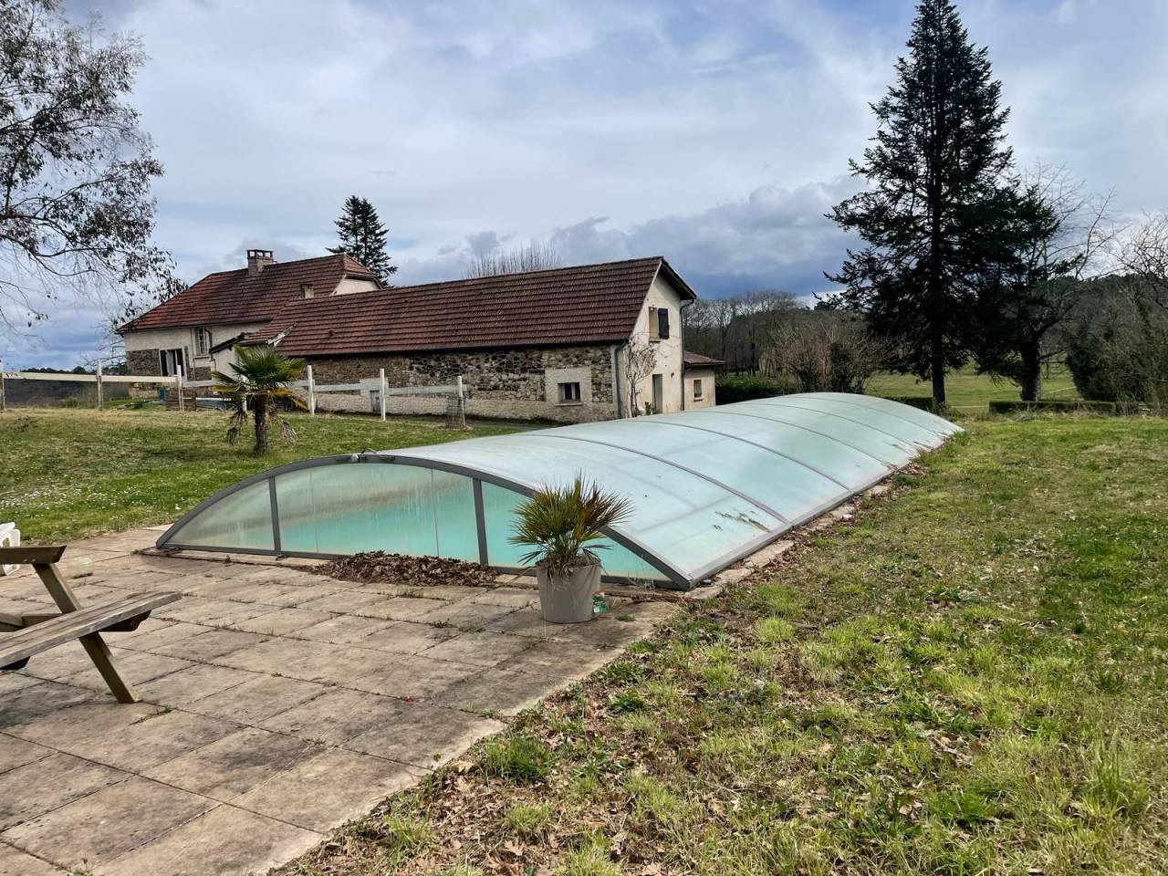 Equestrian property  Dordogne