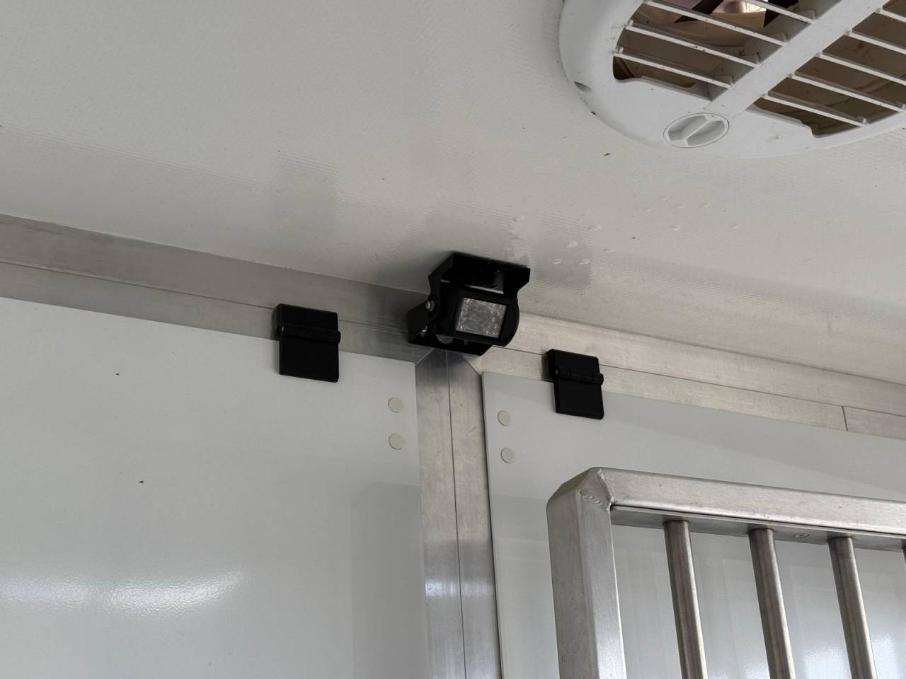 Horsebox HGV Krismar MASTER THEAULT 3 PLACES 2021 Used