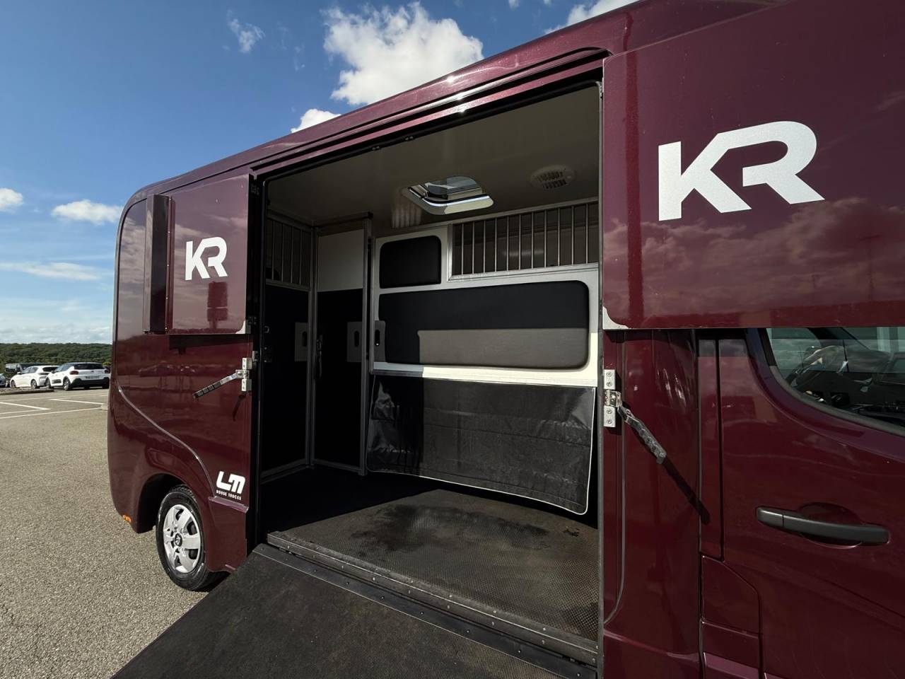 Horsebox HGV Krismar MASTER THEAULT 3 PLACES 2021 Used