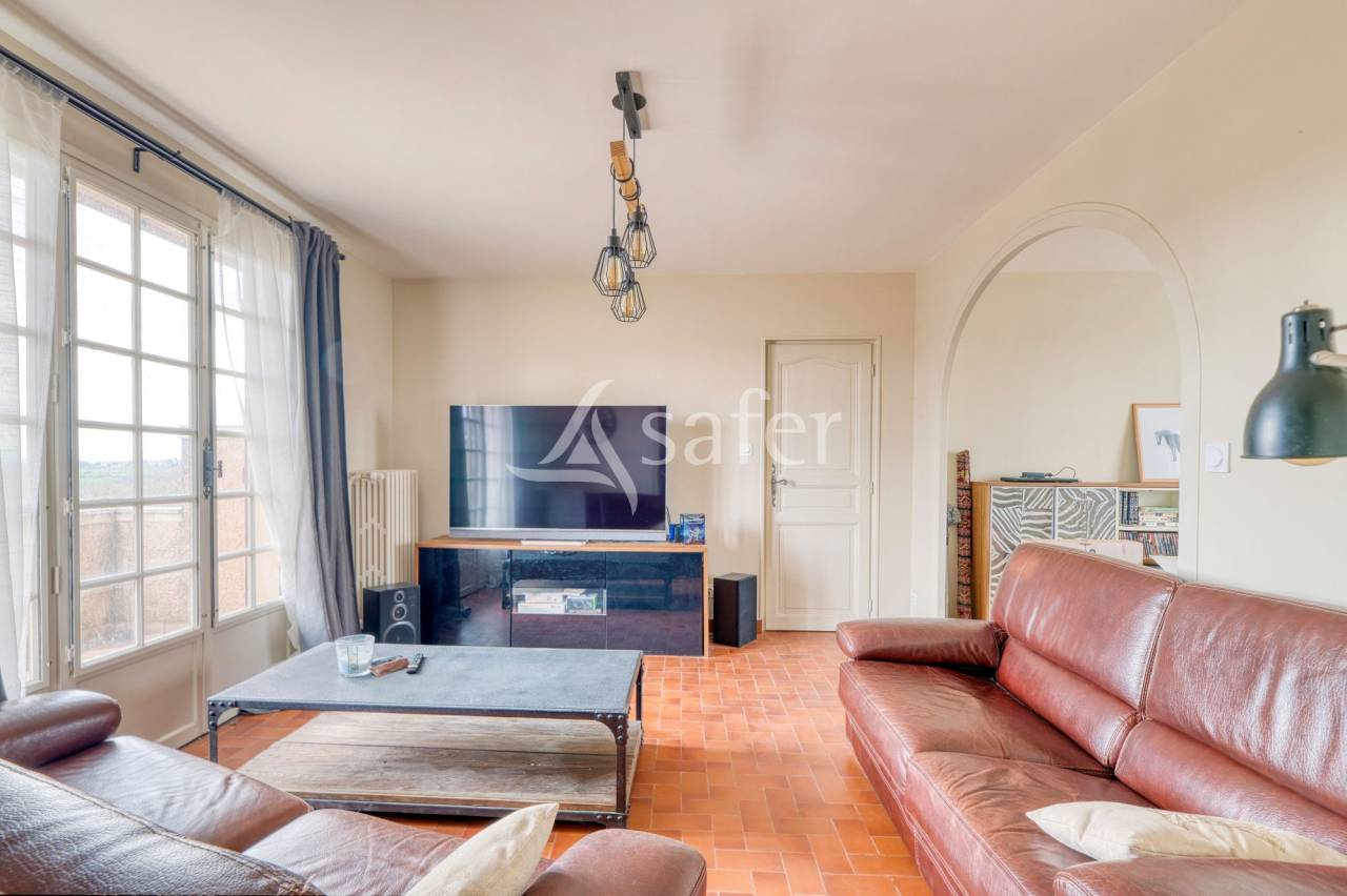 Other country property  Rhône