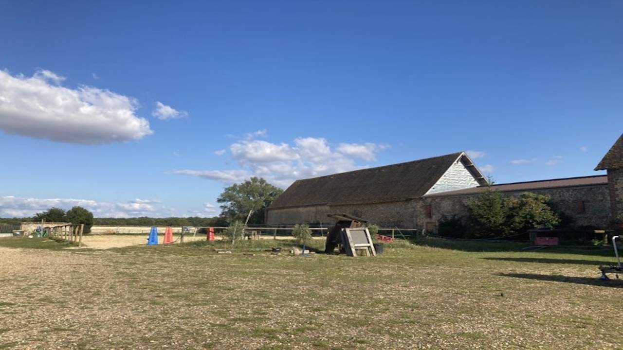 Equestrian farm  Eure-et-Loir