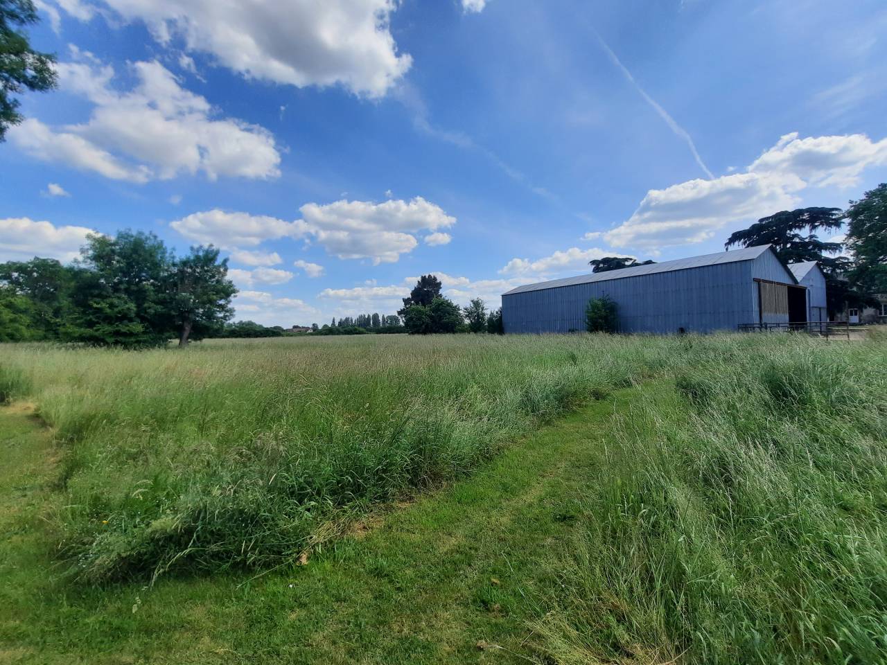 Equestrian property  Cher