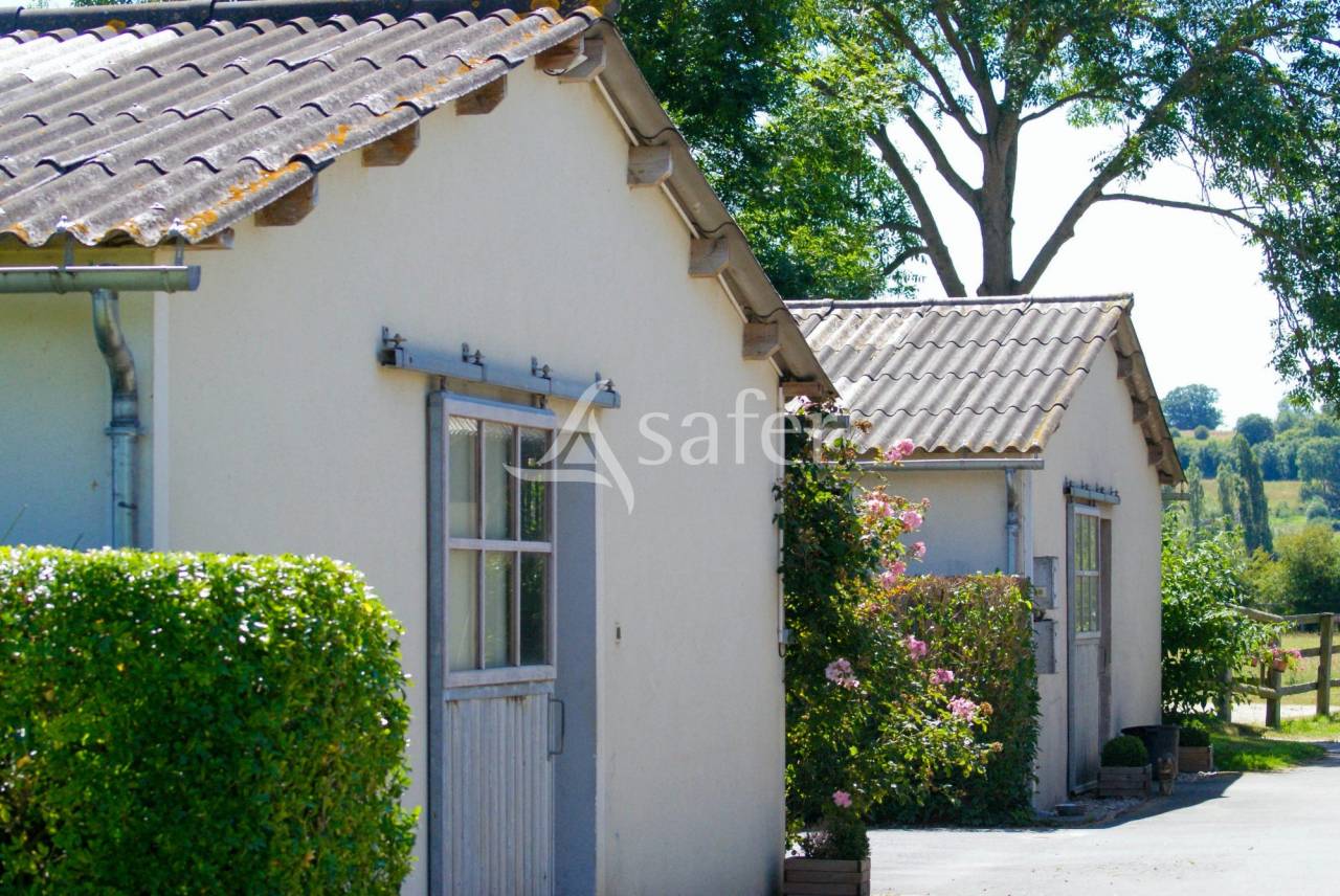 Equestrian property  Calvados