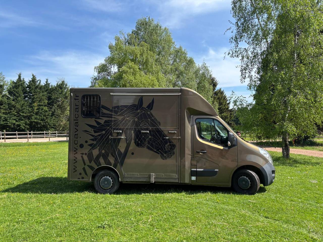 Horsebox HGV Cavalcar OPEL 2018 Used