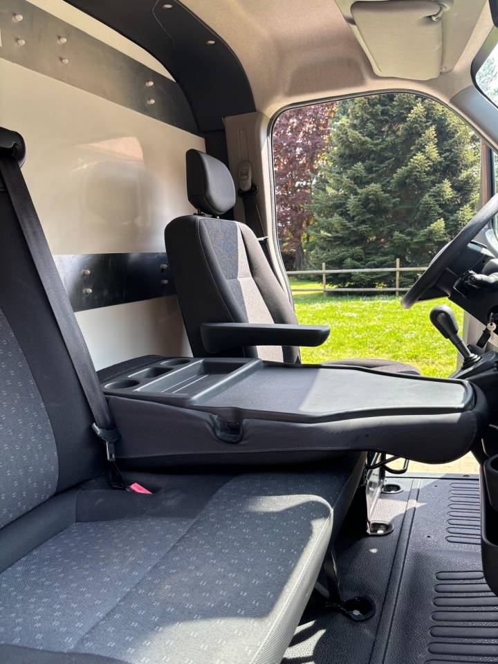 Horsebox HGV Cavalcar OPEL 2018 Used