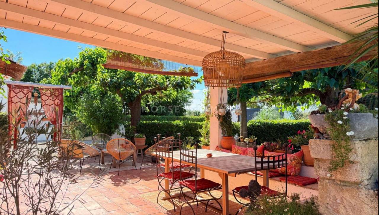 Equestrian property  Gard