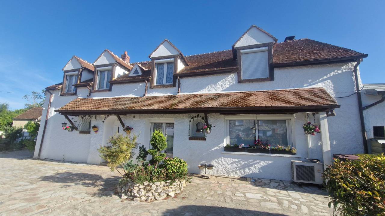 Equestrian property  Seine-et-Marne