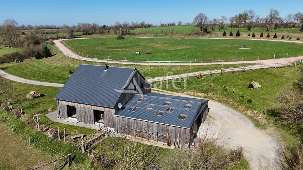 Equestrian property  Manche