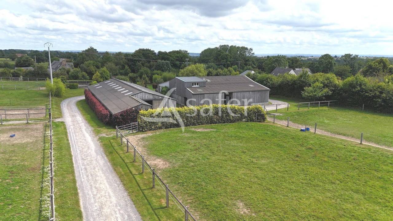 Equestrian property  Manche