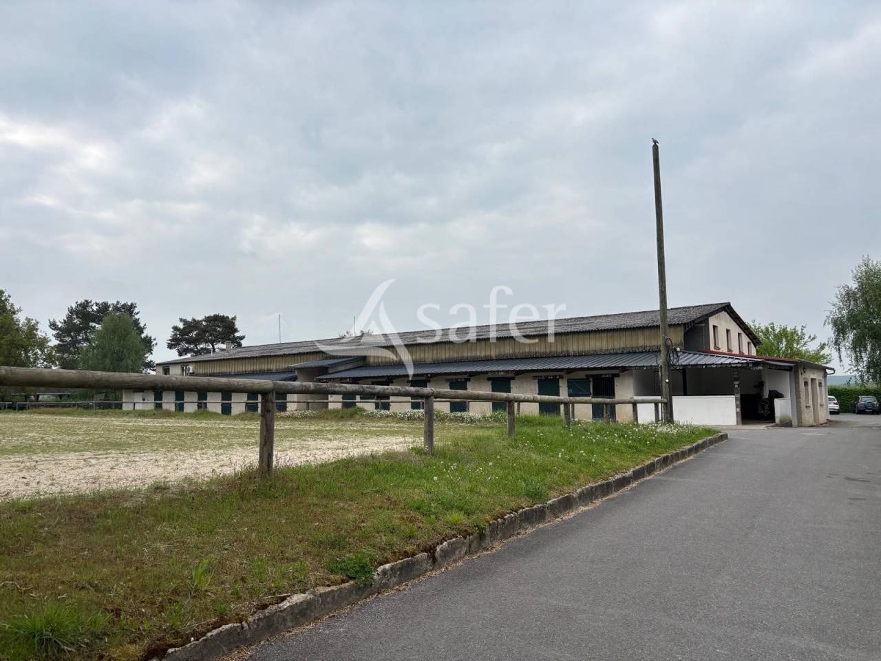 Equestrian property  Essonne