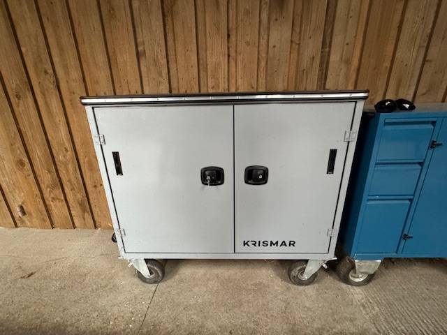 Horsebox NON-HGV Krismar MERCEDES 2021 Used