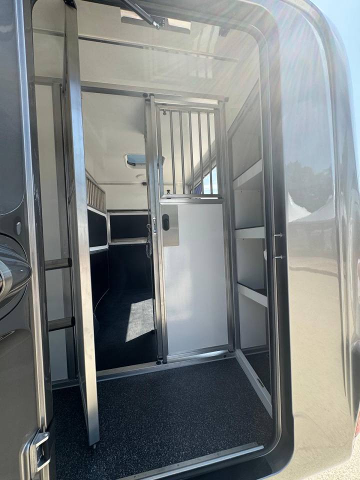 Horsebox HGV Krismar  2025 New