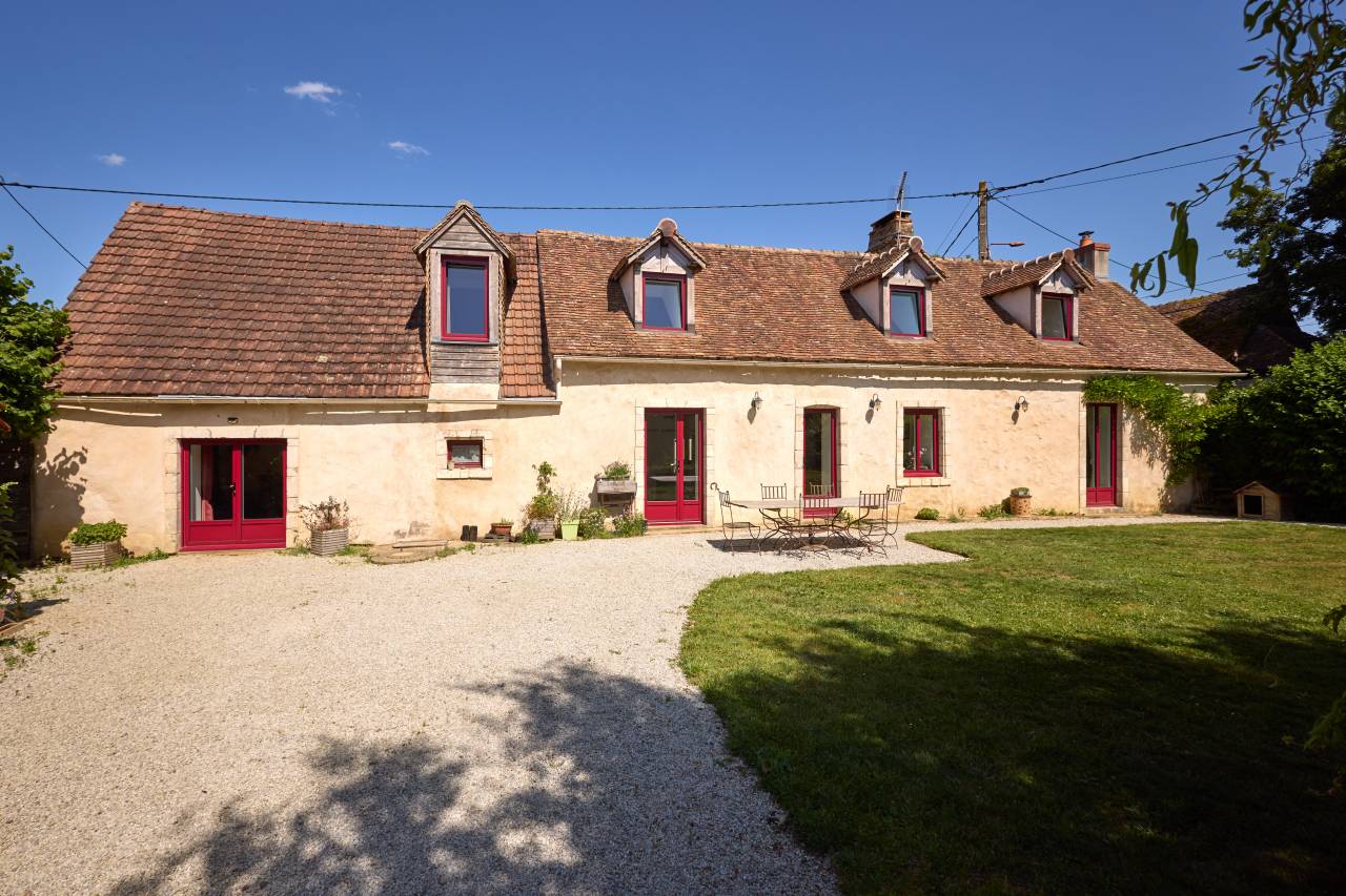 Equestrian property  Sarthe