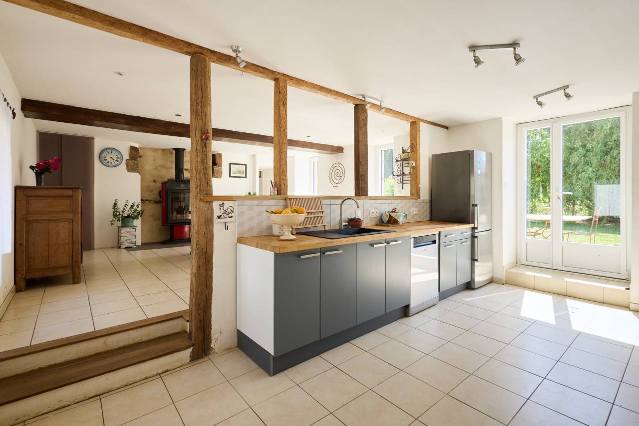 Equestrian property  Sarthe