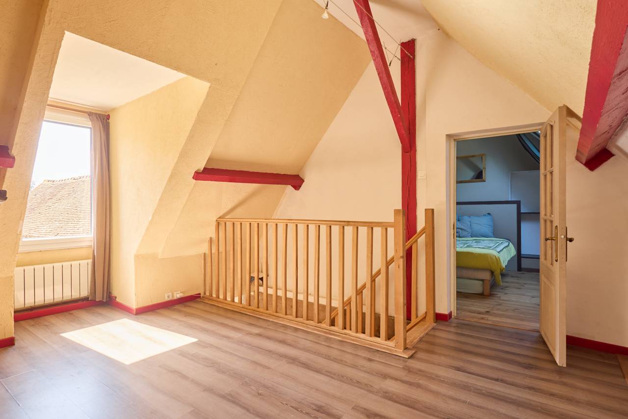 Equestrian property  Sarthe