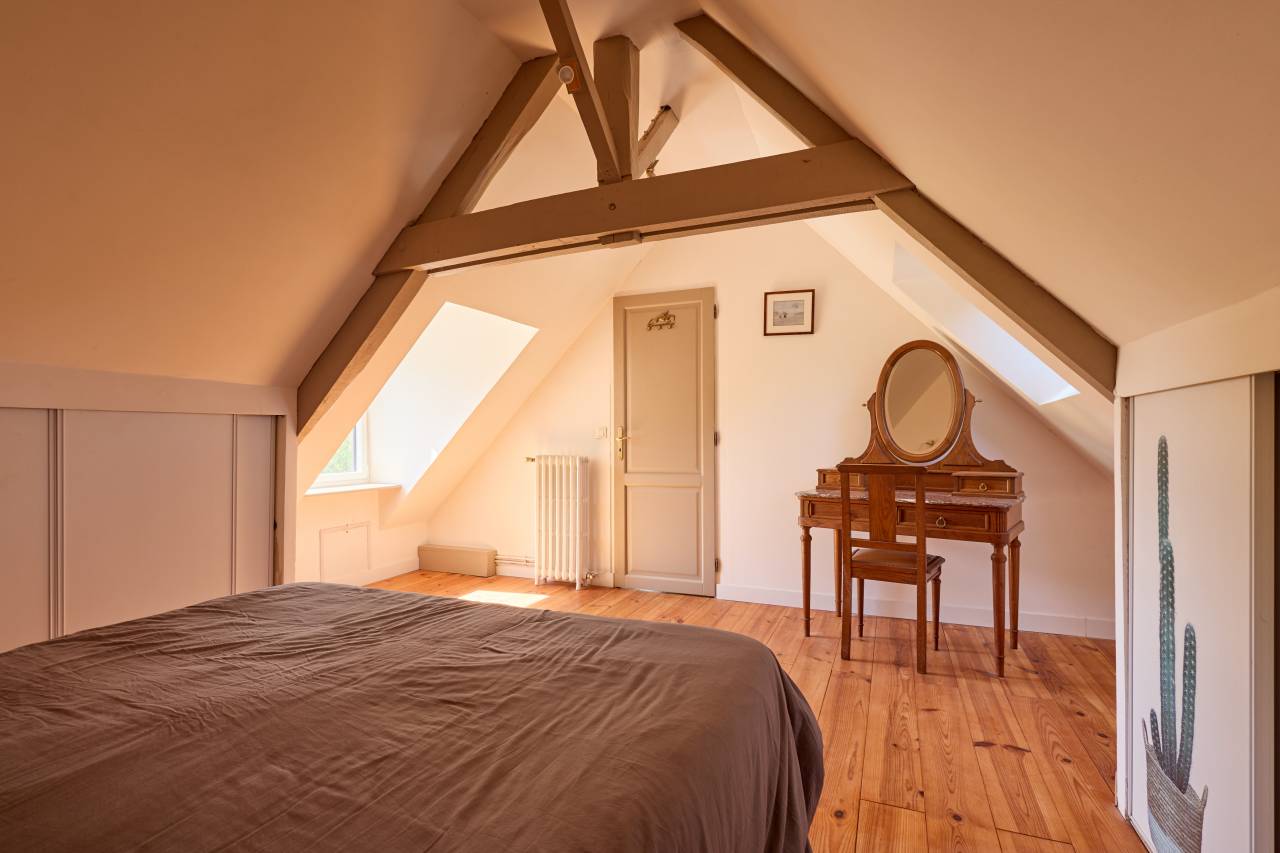 Equestrian property  Sarthe