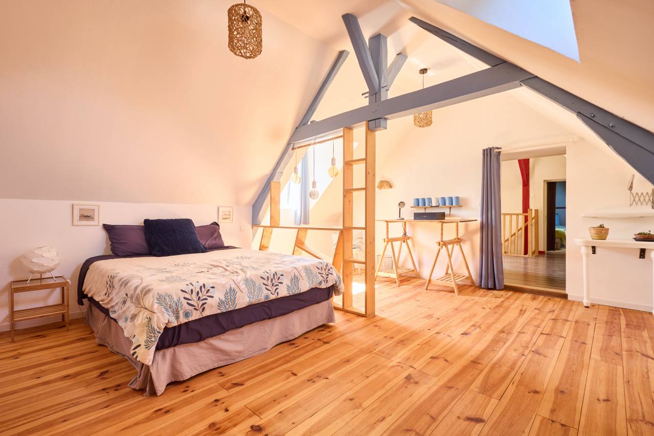 Equestrian property  Sarthe