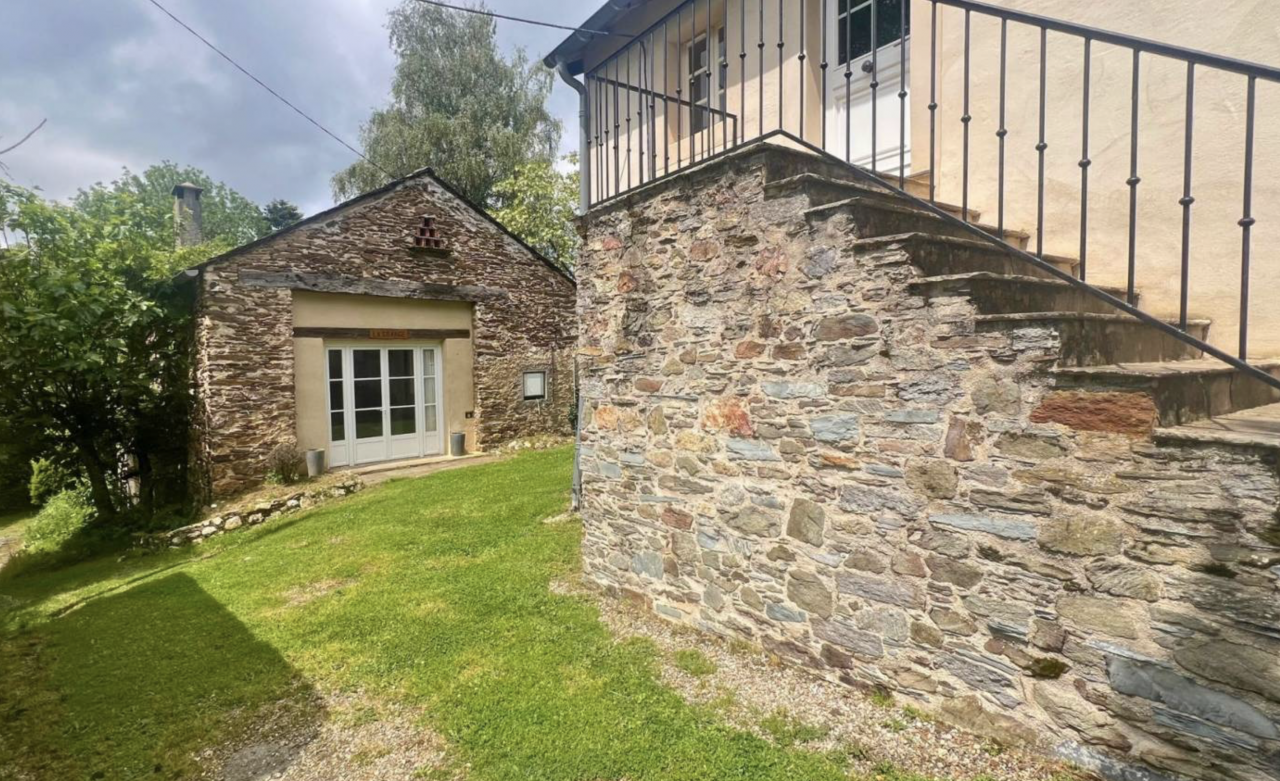 Equestrian property  tarn