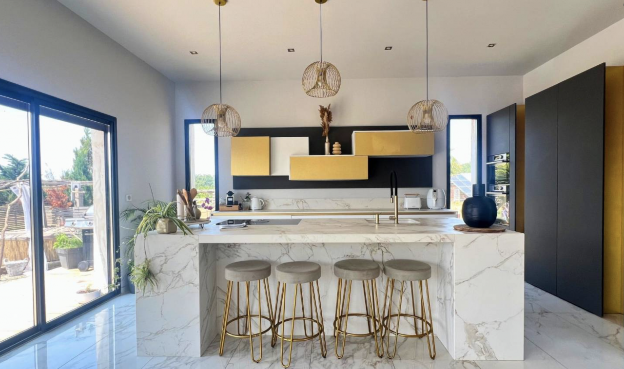 Equestrian property  Hérault