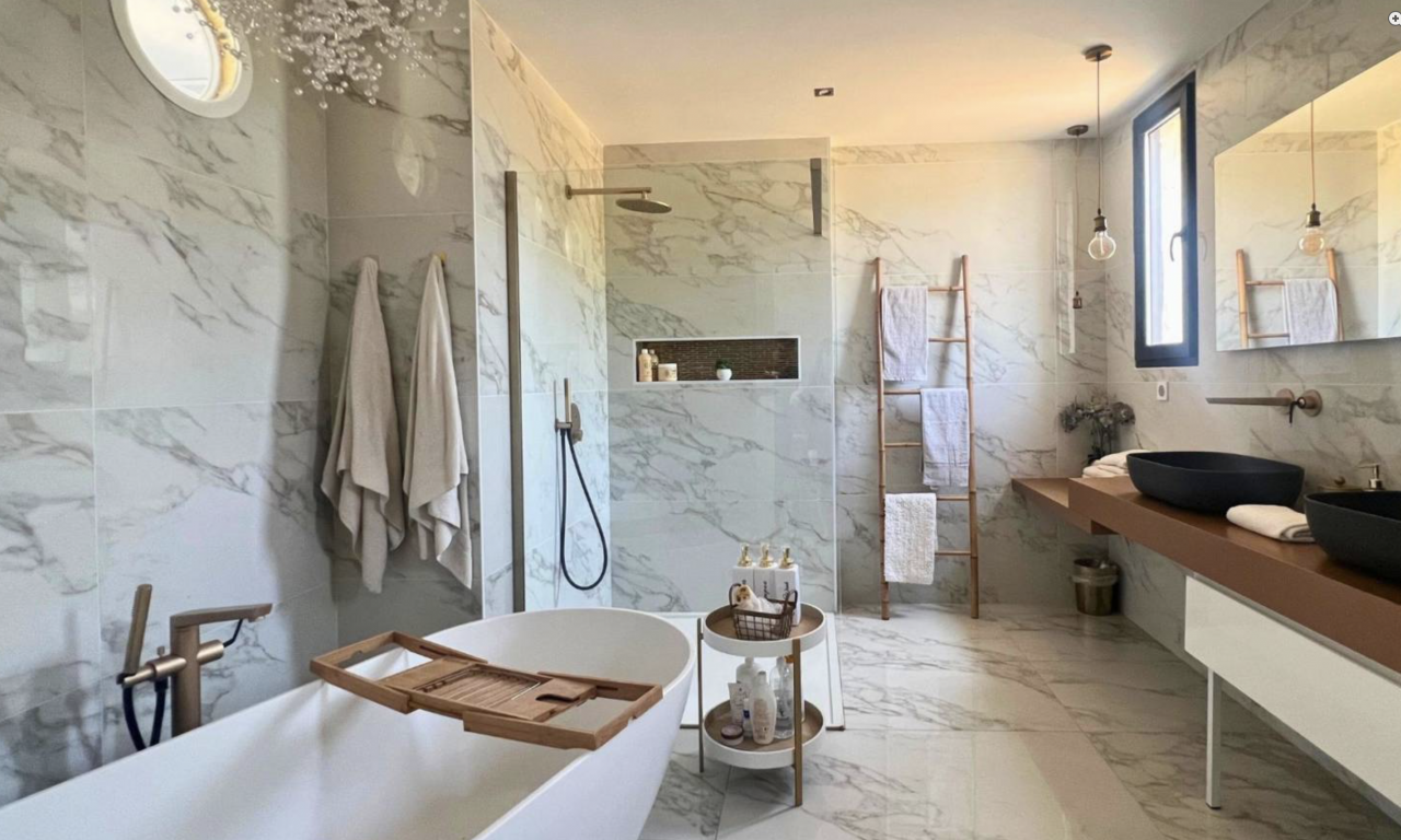 Equestrian property  Hérault