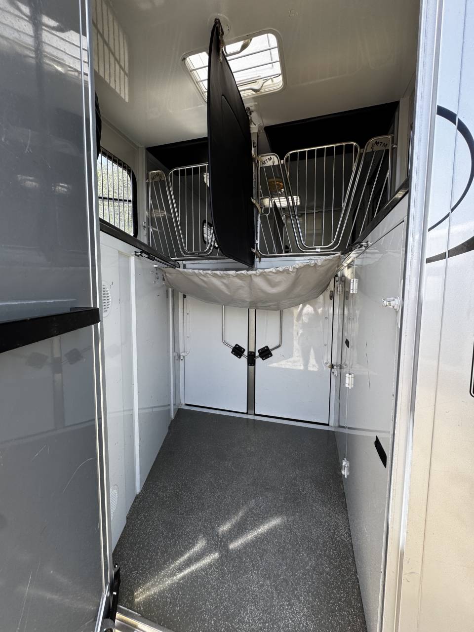 Horsebox HGV MTM  2014 Used
