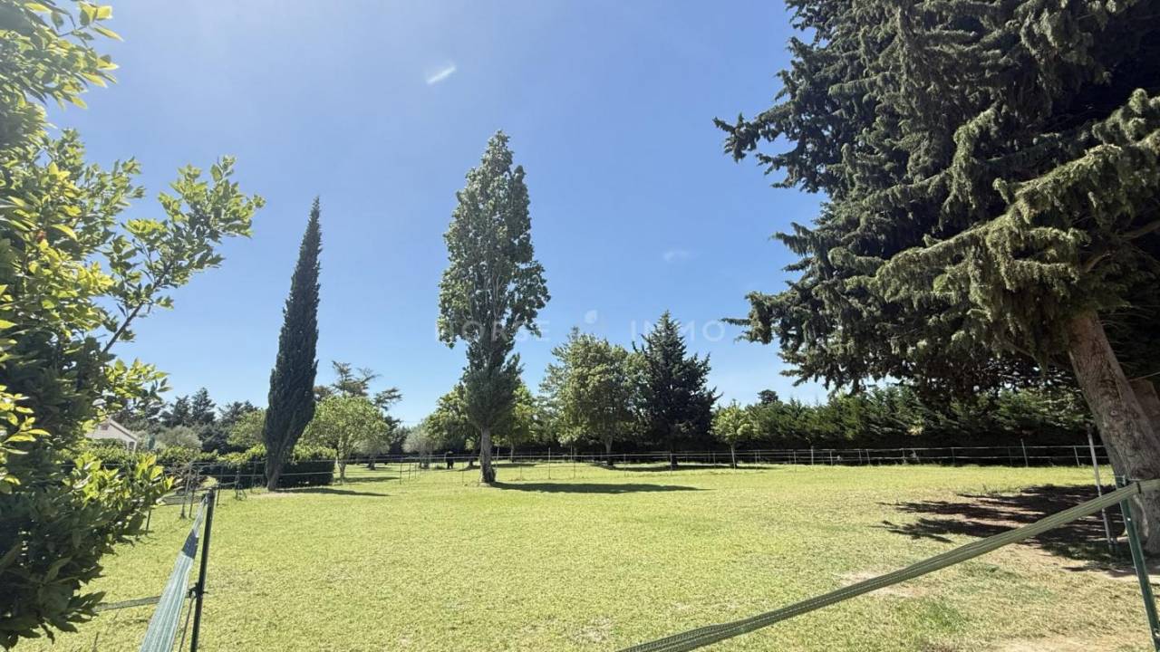 Equestrian property  Gard