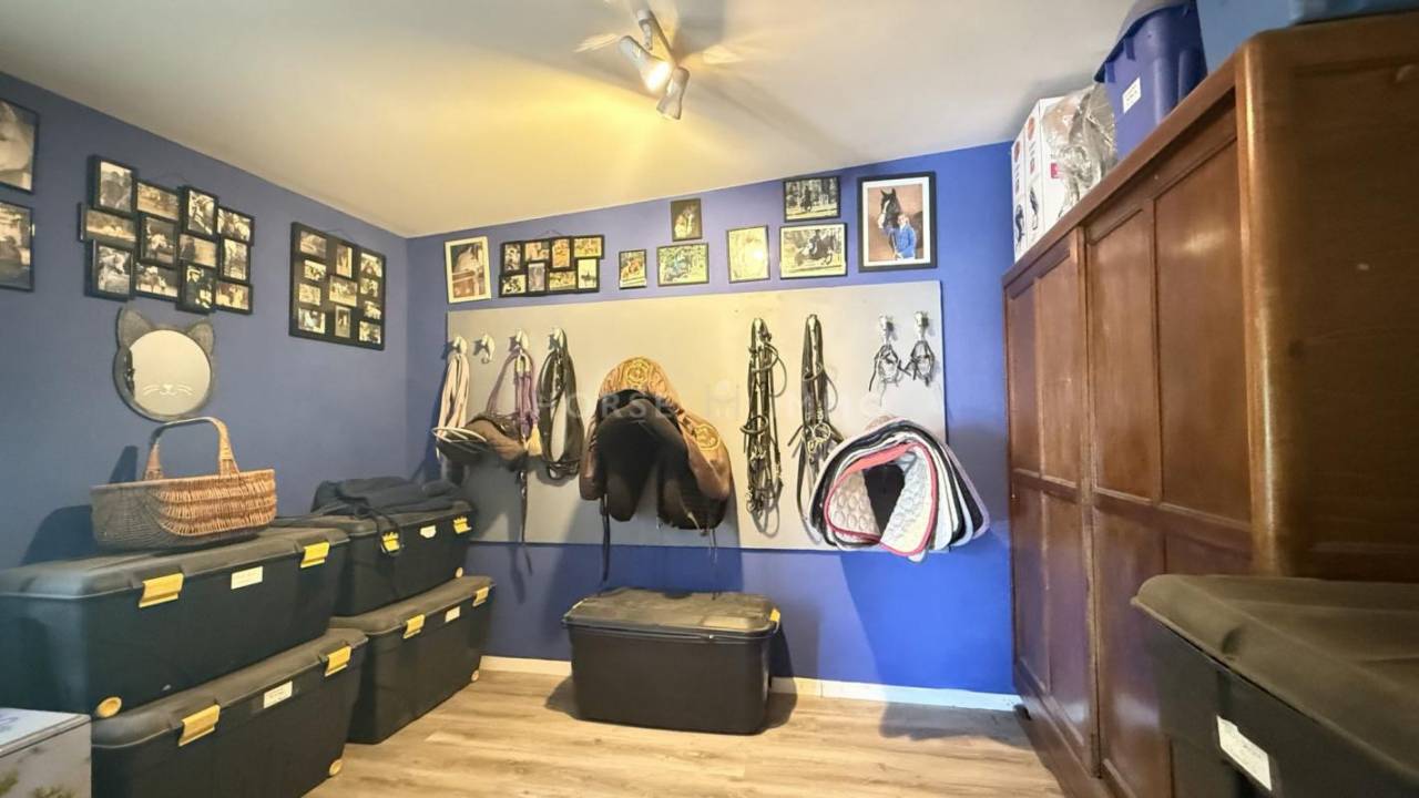 Equestrian property  Gard